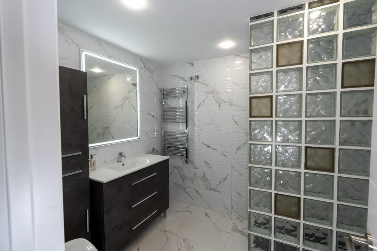 Marbellamar Calahonda - 2-Bedroom Apartment 50 Meters From The Beach 外观 照片